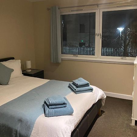 City Centre 2 Bedroom Apartment, Secure Parking. Glasgow Zewnętrze zdjęcie