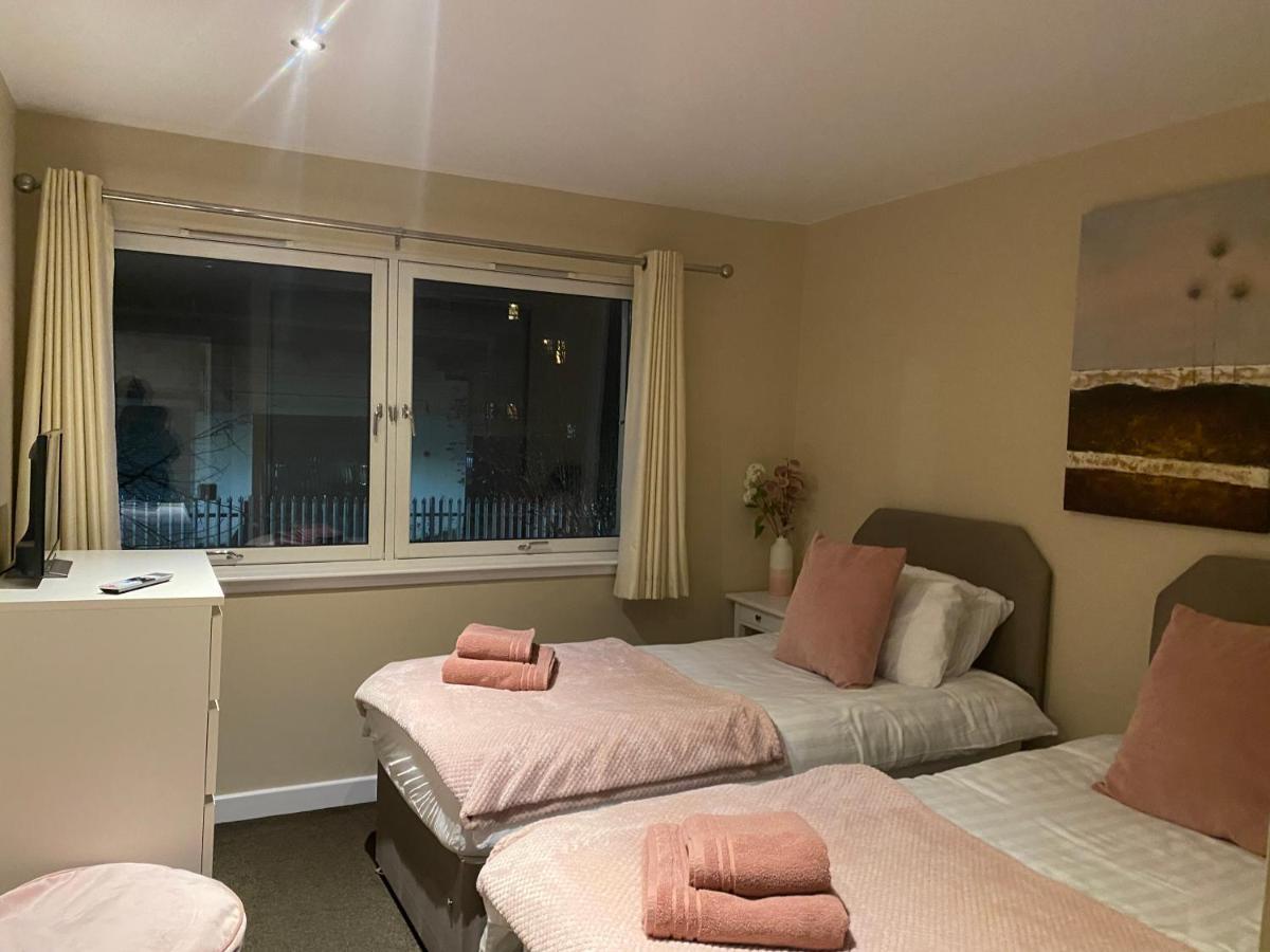City Centre 2 Bedroom Apartment, Secure Parking. Glasgow Zewnętrze zdjęcie