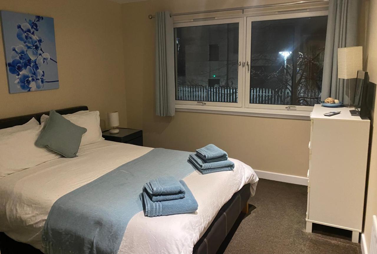 City Centre 2 Bedroom Apartment, Secure Parking. Glasgow Zewnętrze zdjęcie